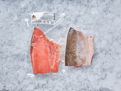 Нерка филе на коже свежемороженое в/у