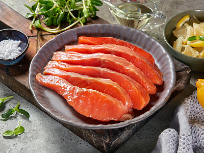 Форель слабосолёная с лимоном 