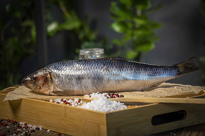 Сельдь тихоокеанская крупая слабосолёная 